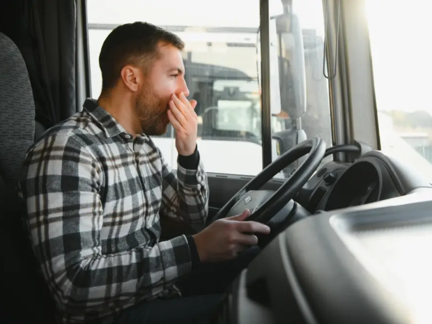 Driver Fatigue and Alertness Safety Strategies for Long-Haul and Overnight CDL Drivers