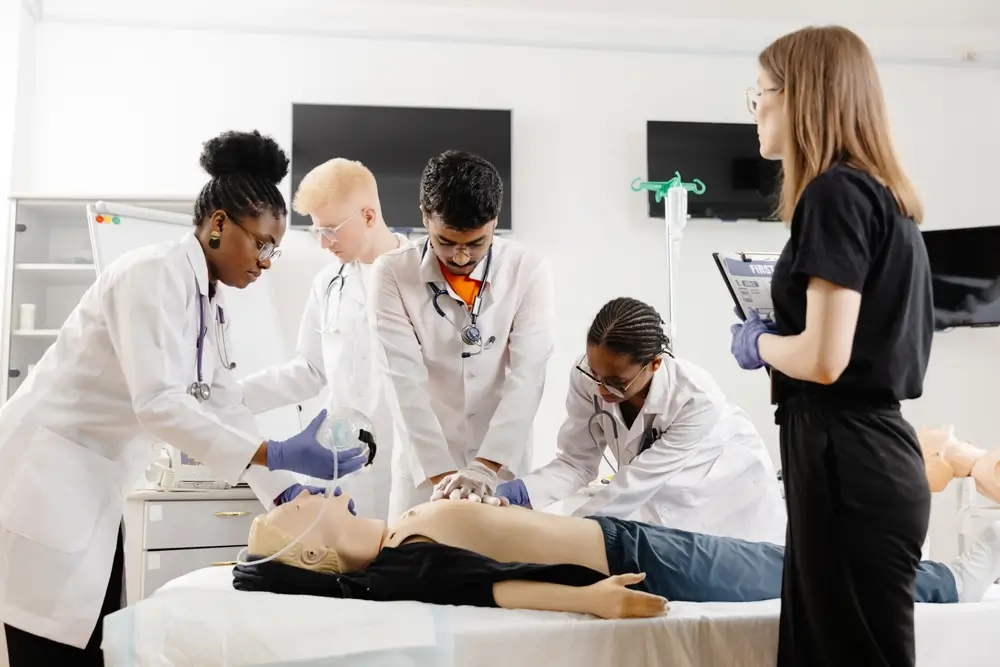 How to Perform CPR Safely A Step-by-Step Guide with U.S. Legal Protections