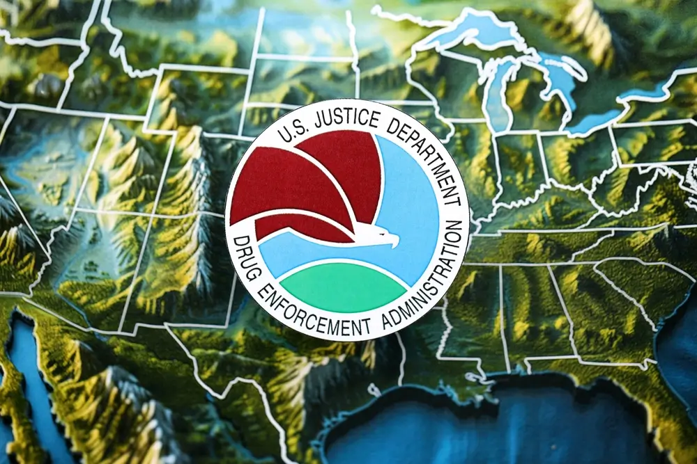 DEA Compliance Safety Protocols for Manufacturing Staff Handling Controlled Substances (USA)