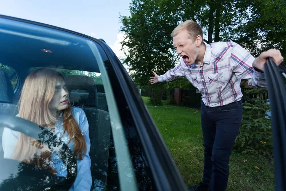 Defensive vs. Aggressive Driving What Behavior Data Shows About Your Crash Risk