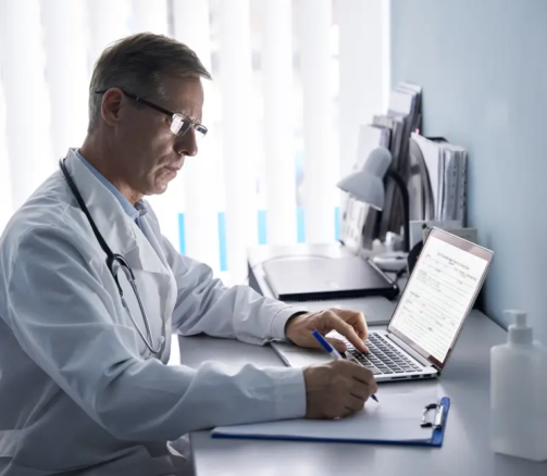How to Report Medical Device Adverse Events A Regional Compliance Guide (US, EU, Canada, Japan, Australia)